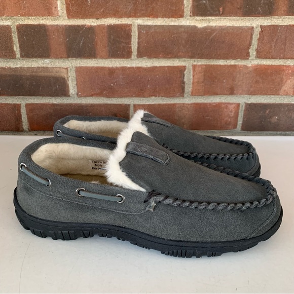 Clarks Other - Clarks Mens Grey Suede Venetian Moccasin Slippers US 10 M MINT